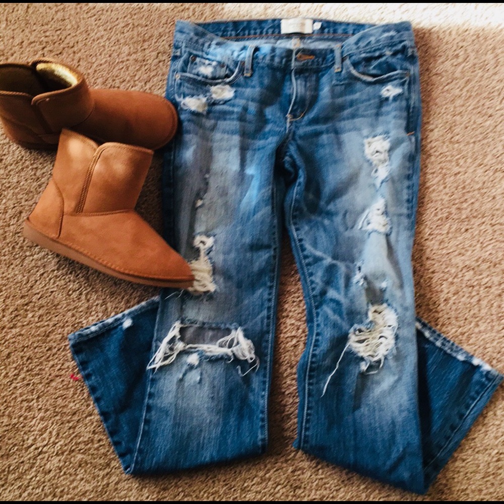 Distressed Jeans
